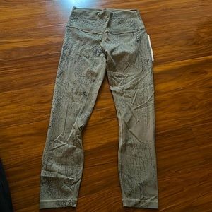 Lululemon Wunder Train HR 25”